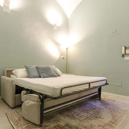 아파트 Casa Bocchi, Luxury In Historical Palace *