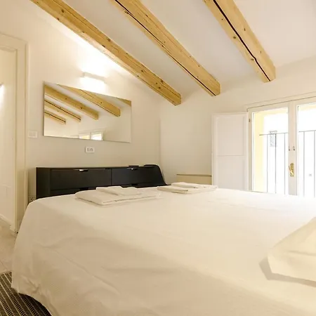 Casa Bocchi, Luxury In Historical Palace *