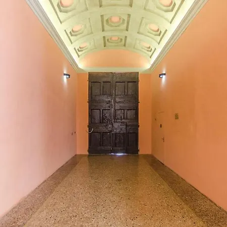 Casa Bocchi, Luxury In Historical Palace 볼로냐