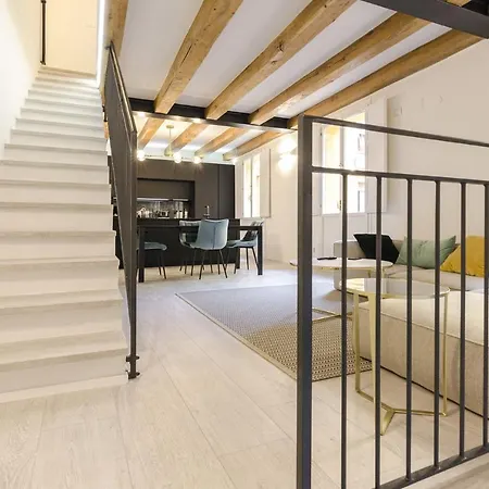 Апартаменты Casa Bocchi, Luxury In Historical Palace