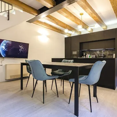 Апартаменты Casa Bocchi, Luxury In Historical Palace