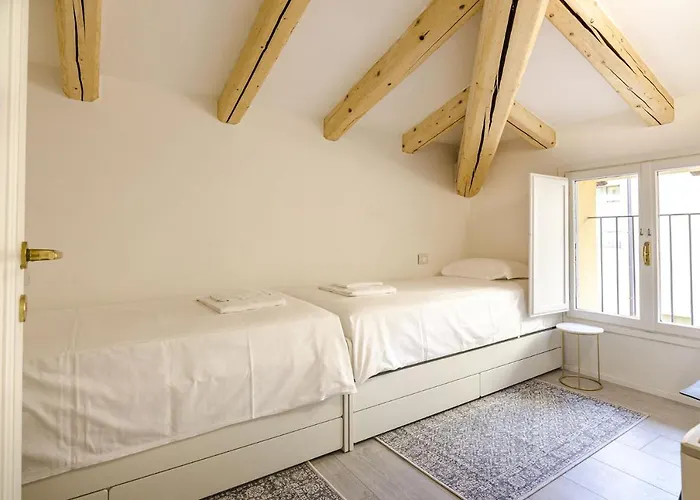 Appartamento Casa Bocchi, Luxury In Historical Palace