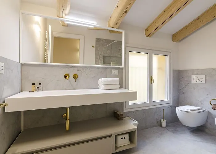 Appartamento Casa Bocchi, Luxury In Historical Palace